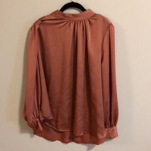 H&M rust color blouse